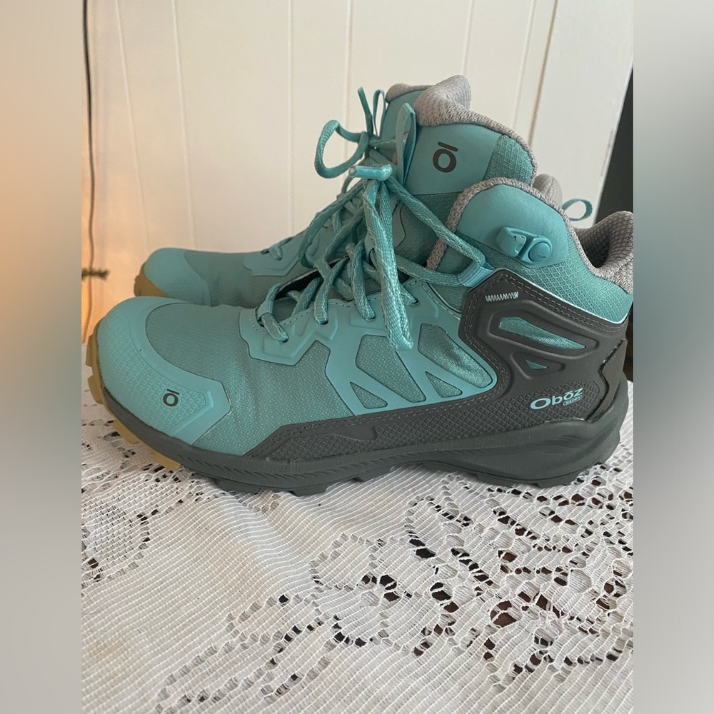 Oboz Womens size 7 katabatic mid trail waterproof hiking boots - Picture 2 of 7